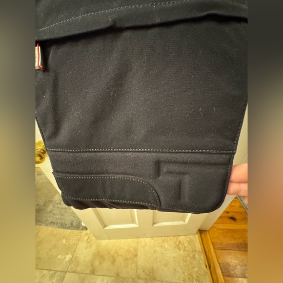 Tumi Sando 6120D Black Computer Messenger Laptop Bag Nylon - Picture 4 of 16